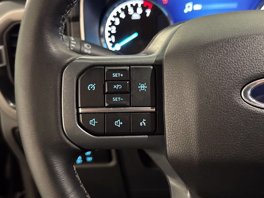2023 Agate Black Metallic Ford F-150 XLT 4X4 Truck