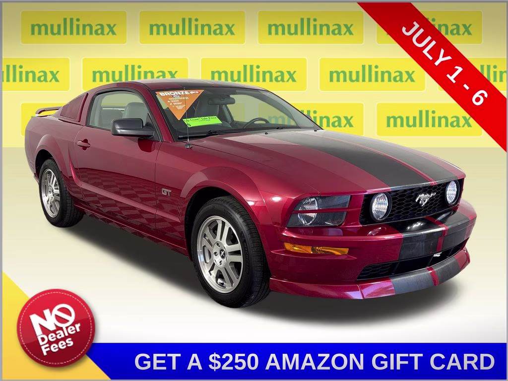 2006 Redfire Clearcoat Metallic Ford Mustang GT Premium RWD Coupe