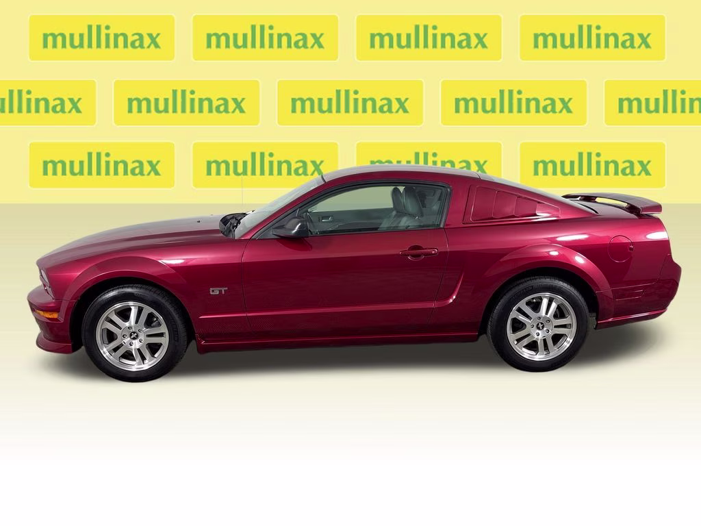 2006 Redfire Clearcoat Metallic Ford Mustang GT Premium RWD Coupe