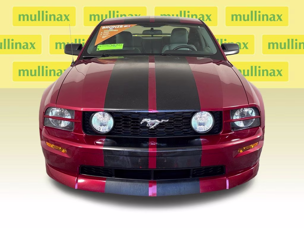 2006 Redfire Clearcoat Metallic Ford Mustang GT Premium RWD Coupe