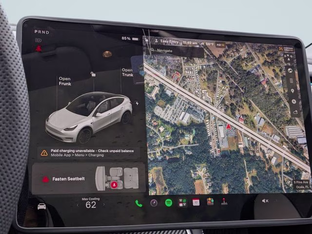 2020 Pearl White Multi-Coat Tesla Model Y Performance AWD SUV