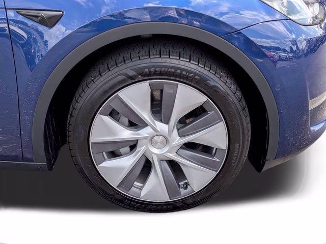 2022 Deep Blue Metallic Tesla Model Y Long Range AWD SUV