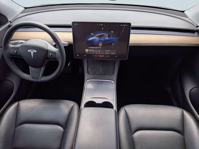 2022 Deep Blue Metallic Tesla Model Y Long Range AWD SUV