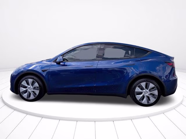 2022 Deep Blue Metallic Tesla Model Y Long Range AWD SUV