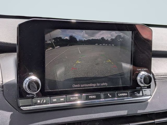 2022 Labrador Black Pearl Mitsubishi Outlander Black Edition FWD SUV