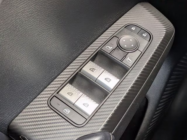 2022 Labrador Black Pearl Mitsubishi Outlander Black Edition FWD SUV