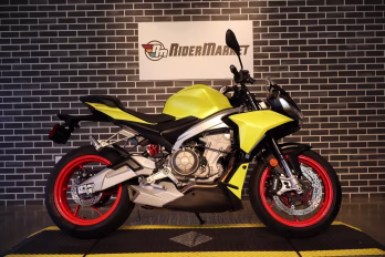 2021 Aprilia Tuono 660 Motorcycle