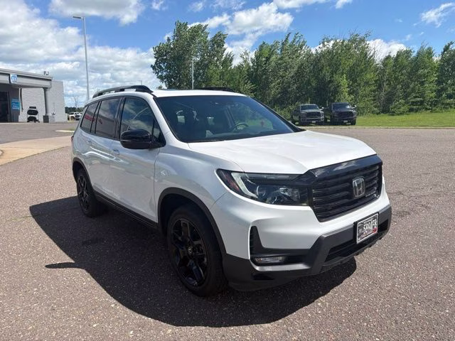 2024 White Honda Passport Black Edition AWD SUV