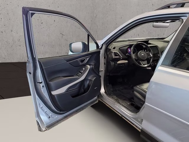 2022 Ice Silver Metallic Subaru Forester Limited AWD SUV