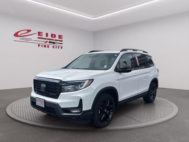 2024 Platinum White Pearl Honda Passport Black Edition AWD SUV