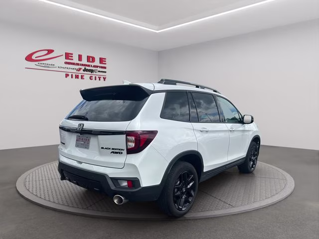 2024 Platinum White Pearl Honda Passport Black Edition AWD SUV
