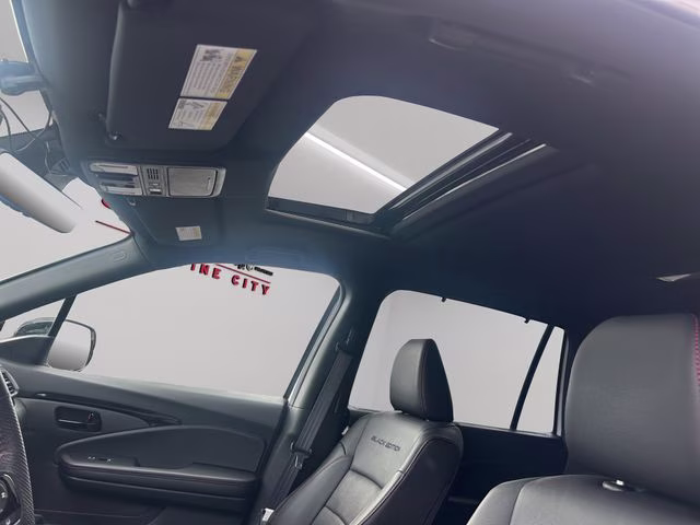 2024 Platinum White Pearl Honda Passport Black Edition AWD SUV