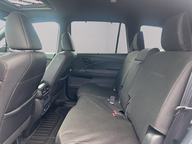 2024 Platinum White Pearl Honda Passport Black Edition AWD SUV