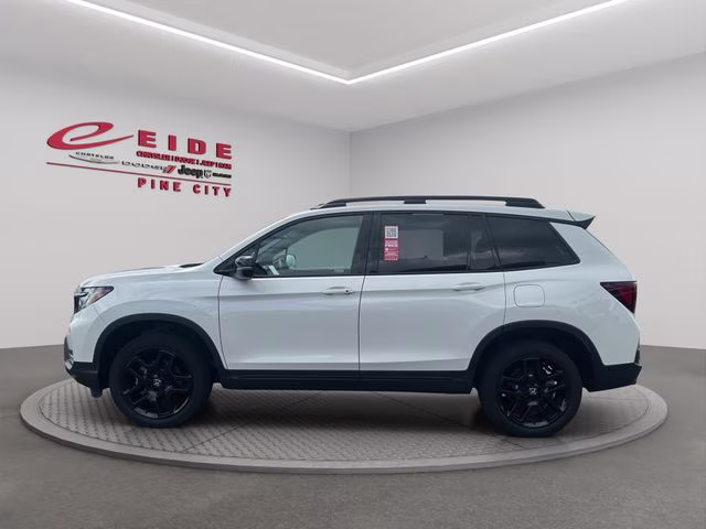 2024 Platinum White Pearl Honda Passport Black Edition AWD SUV