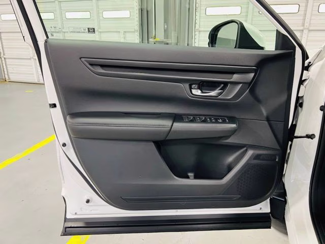 2026 Platinum White Pearl Honda CR-V LX AWD SUV