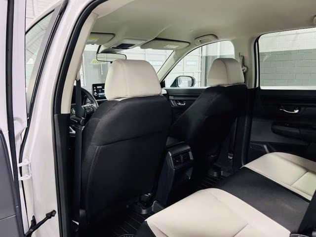 2026 Platinum White Pearl Honda CR-V LX AWD SUV