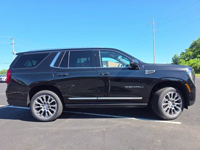 2026 Onyx Black GMC Yukon Denali 4X4 SUV