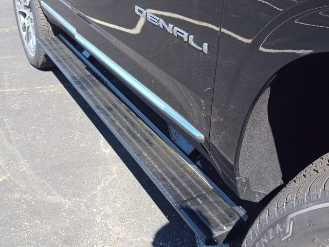 2026 Onyx Black GMC Yukon Denali 4X4 SUV