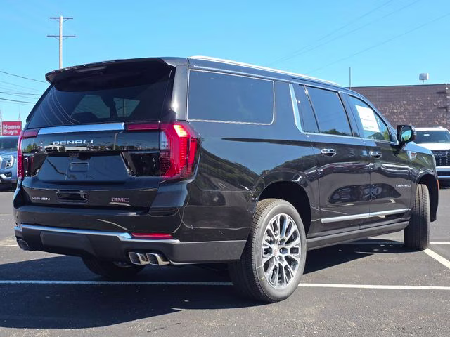 2026 Onyx Black GMC Yukon XL Denali 4X4 SUV
