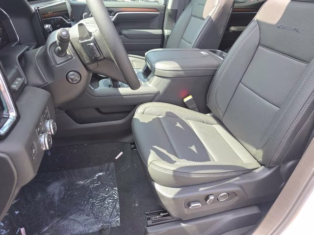 2026 Glacier White Tricoat GMC Sierra 1500 Denali 4X4 Truck