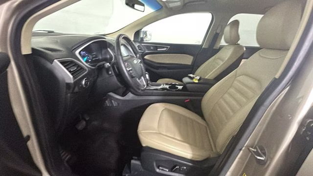 2018 White Gold Metallic Ford Edge SEL AWD SUV
