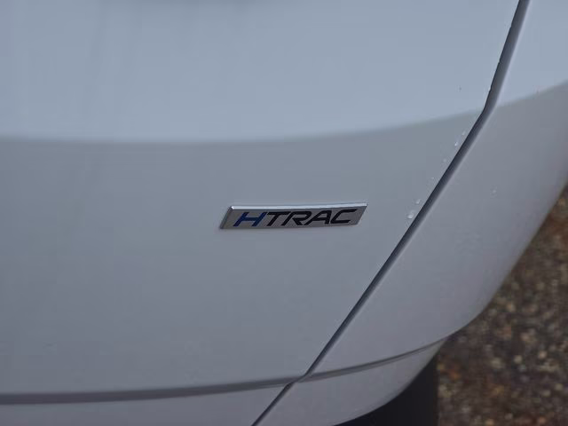 2026 White Pearl Hyundai Tucson SEL Plus AWD SUV