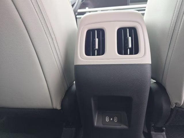 2026 Rockwood Green Hyundai Tucson SEL Plus AWD SUV