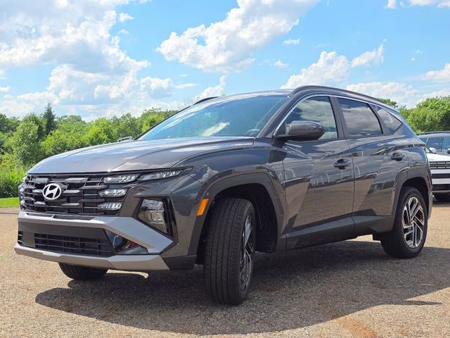 2026 Ecotronic Gray Hyundai Tucson SEL Plus AWD SUV
