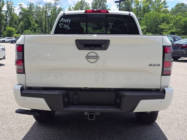 2026 Glacier White Nissan Frontier SV 4X4 Truck