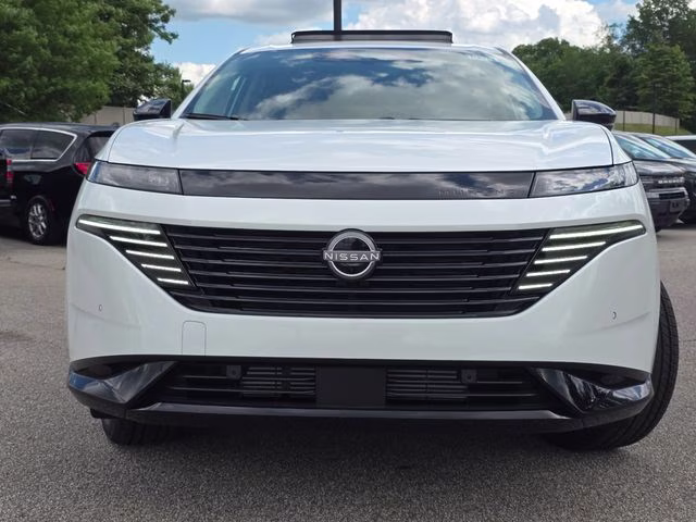 2026 Everest White Pearl Tricoat Nissan Murano Platinum AWD SUV