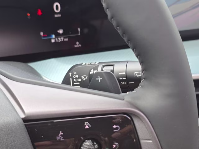 2026 Everest White Pearl Tricoat Nissan Murano Platinum AWD SUV
