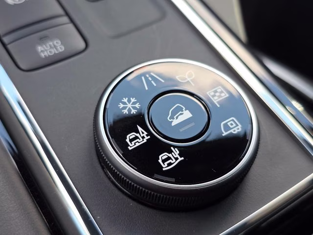 2026 Gun Metallic Nissan Pathfinder Rock Creek 4X4 SUV