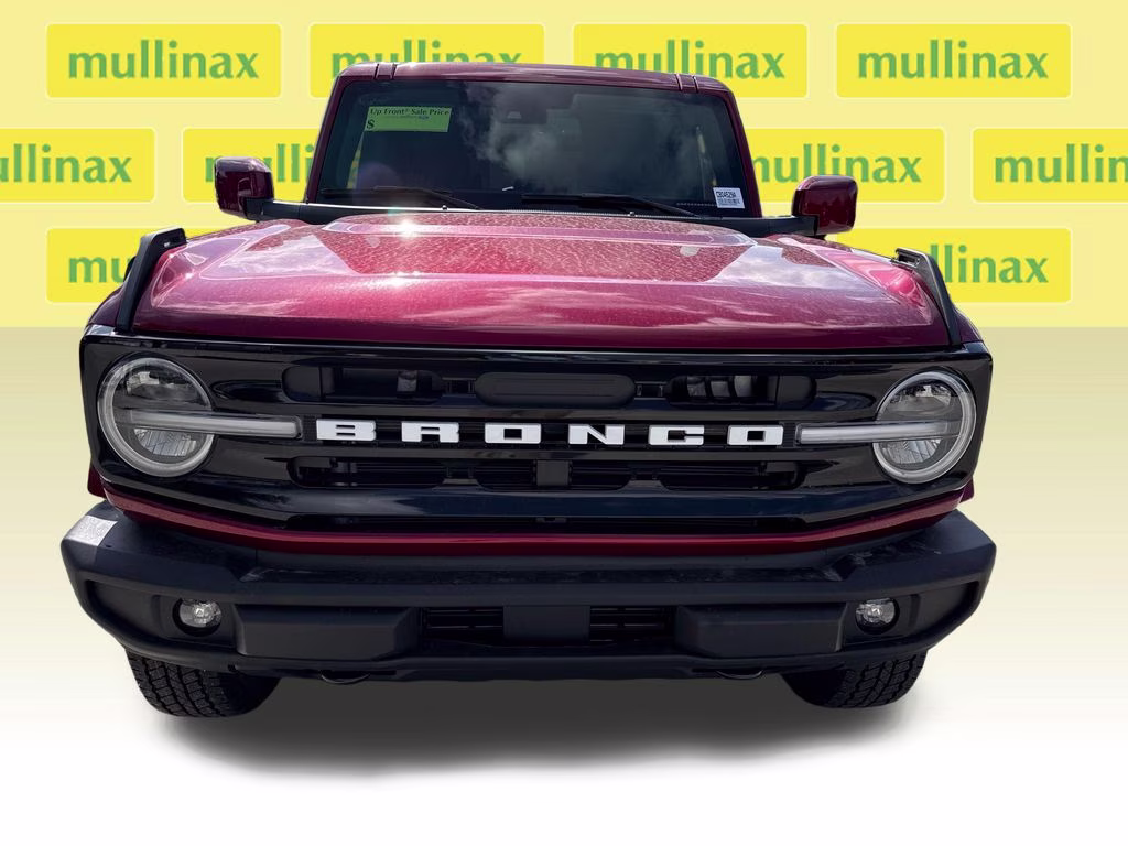 2026 Ruby Red Metallic Tinted Clearcoat Ford Bronco Outer Banks 4X4 SUV