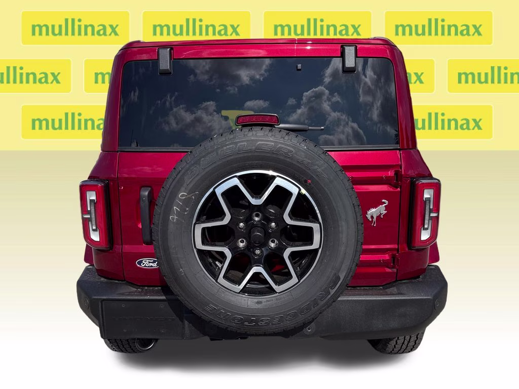 2026 Ruby Red Metallic Tinted Clearcoat Ford Bronco Outer Banks 4X4 SUV