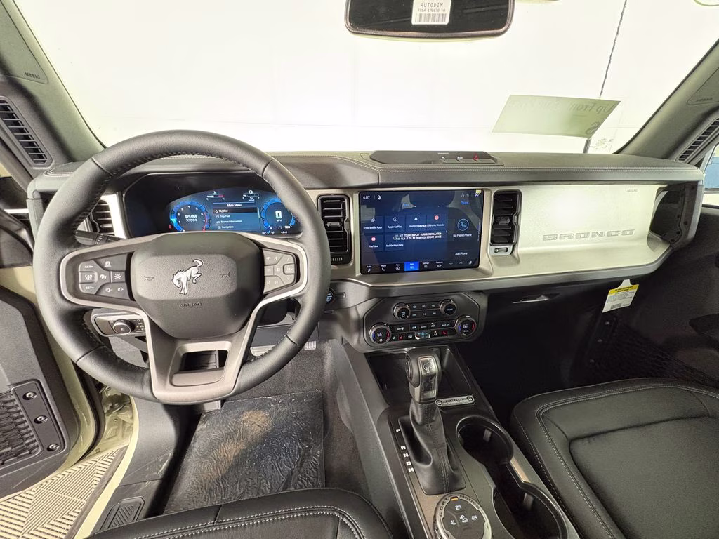 2026 Desert Sand Ford Bronco Outer Banks 4X4 SUV