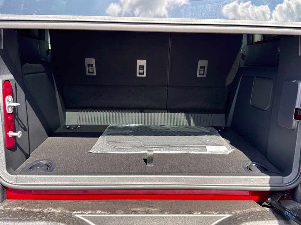 2026 Ruby Red Metallic Tinted Clearcoat Ford Bronco Outer Banks 4X4 SUV