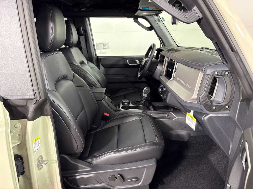 2026 Desert Sand Ford Bronco Outer Banks 4X4 SUV