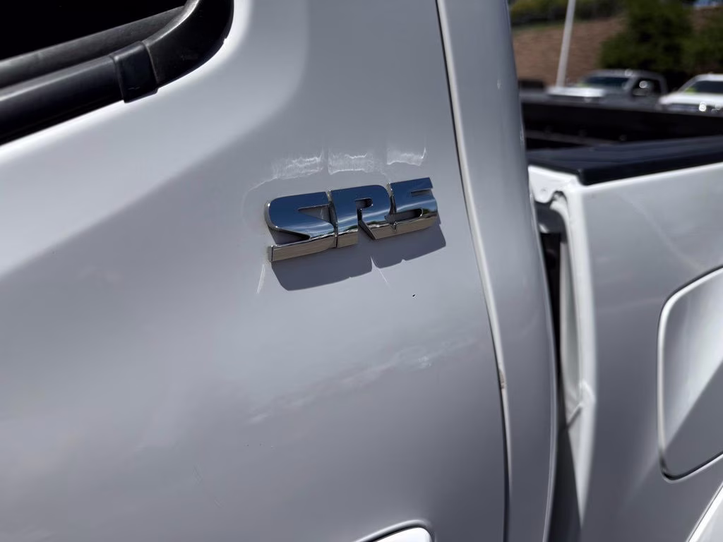2019 Super White Toyota Tacoma SR5 4X4 Truck