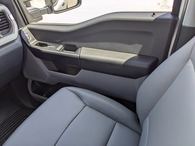 2026 Oxford White Ford Super Duty F-250 SRW XL 4X4 Truck