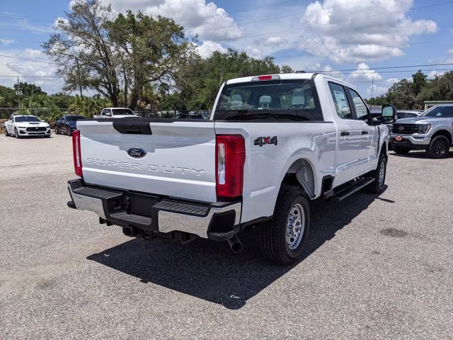 2026 Oxford White Ford Super Duty F-250 SRW XL 4X4 Truck