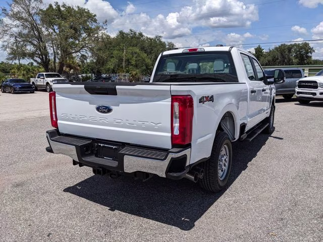 2026 Oxford White Ford Super Duty F-250 SRW XL 4X4 Truck