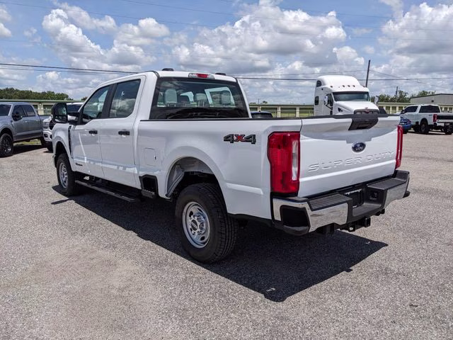 2026 Oxford White Ford Super Duty F-250 SRW XL 4X4 Truck