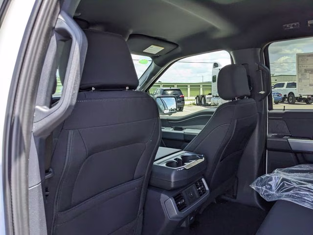 2026 Oxford White Ford F-150 XLT RWD Truck