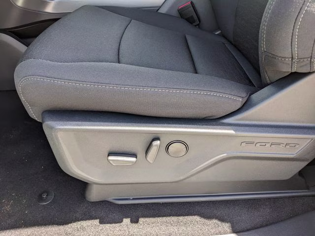 2026 Oxford White Ford F-150 XLT RWD Truck