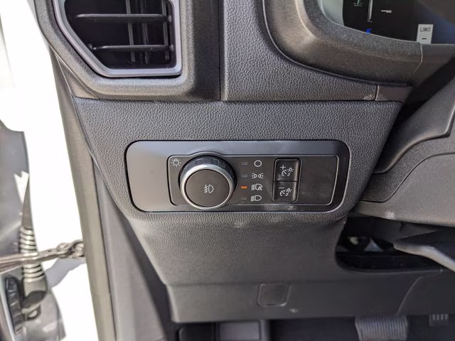 2026 Space White Metallic Ford Bronco Sport Outer Banks 4X4 SUV