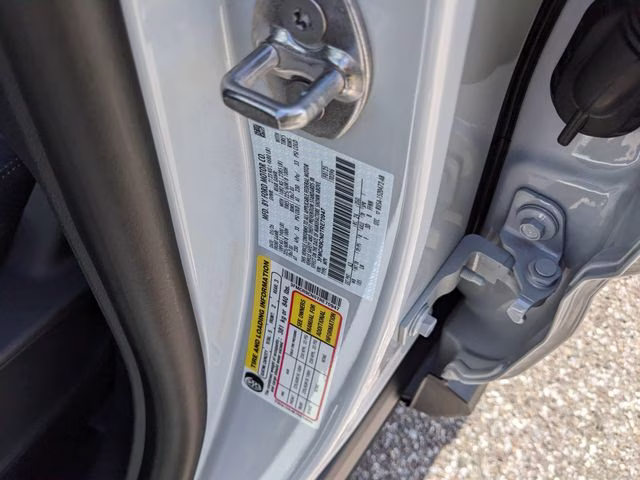 2026 Space White Metallic Ford Bronco Sport Outer Banks 4X4 SUV