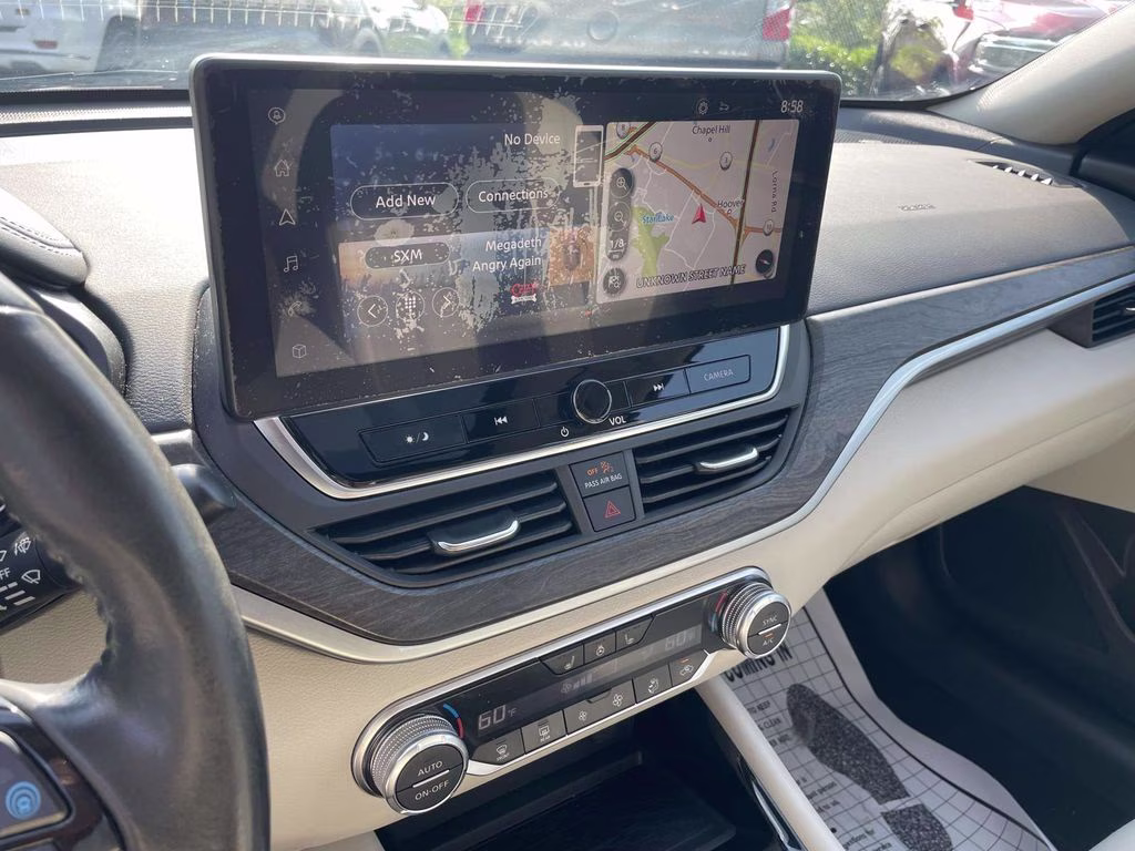 2023 Garnet Pearl Metallic Nissan Altima 2.5 SL AWD Sedan
