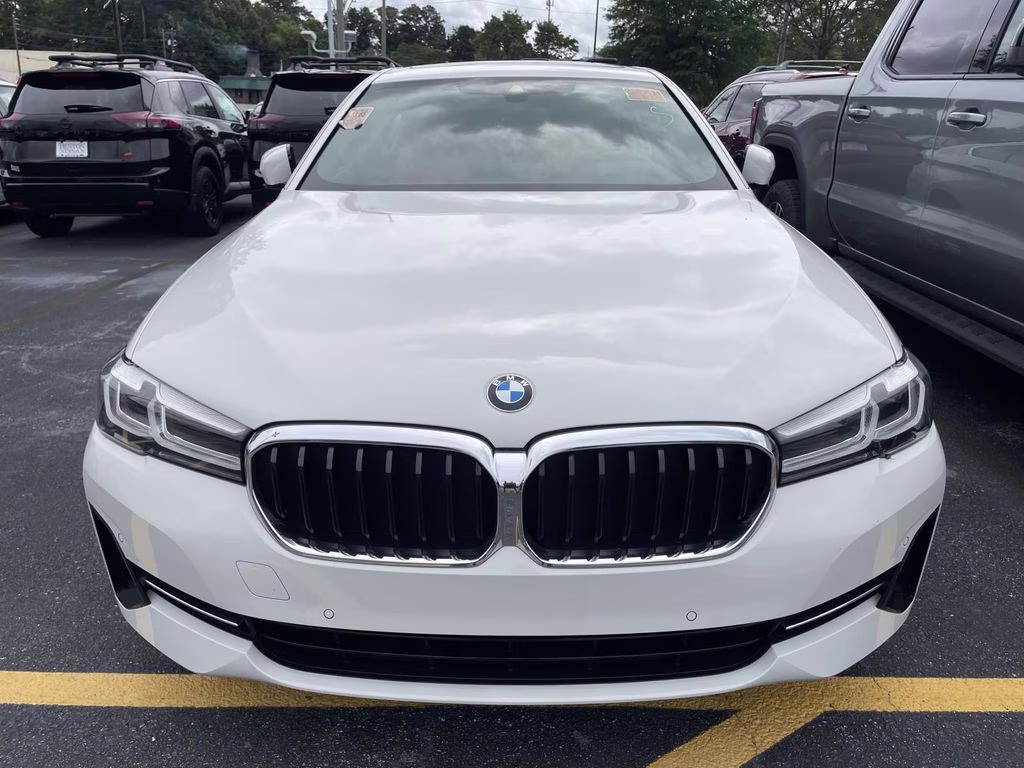 2023 Alpine White BMW 5 Series 530i xDrive AWD Sedan