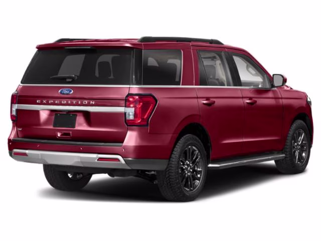 2022 Red Metallic Ford Expedition XLT 4X4 SUV