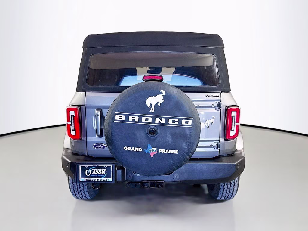 2023 Carbonized Gray Metallic Ford Bronco Outer Banks 4X4 SUV